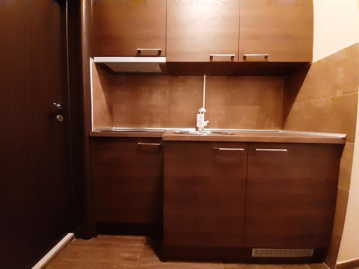 Stan Na Dan Apartman D Lux Jacuzzi Kragujevac Ngoại thất bức ảnh